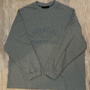 Fear of God Essentials Men’s Size L Relaxed Fit Heavy Weight Shirt Tan/Brown